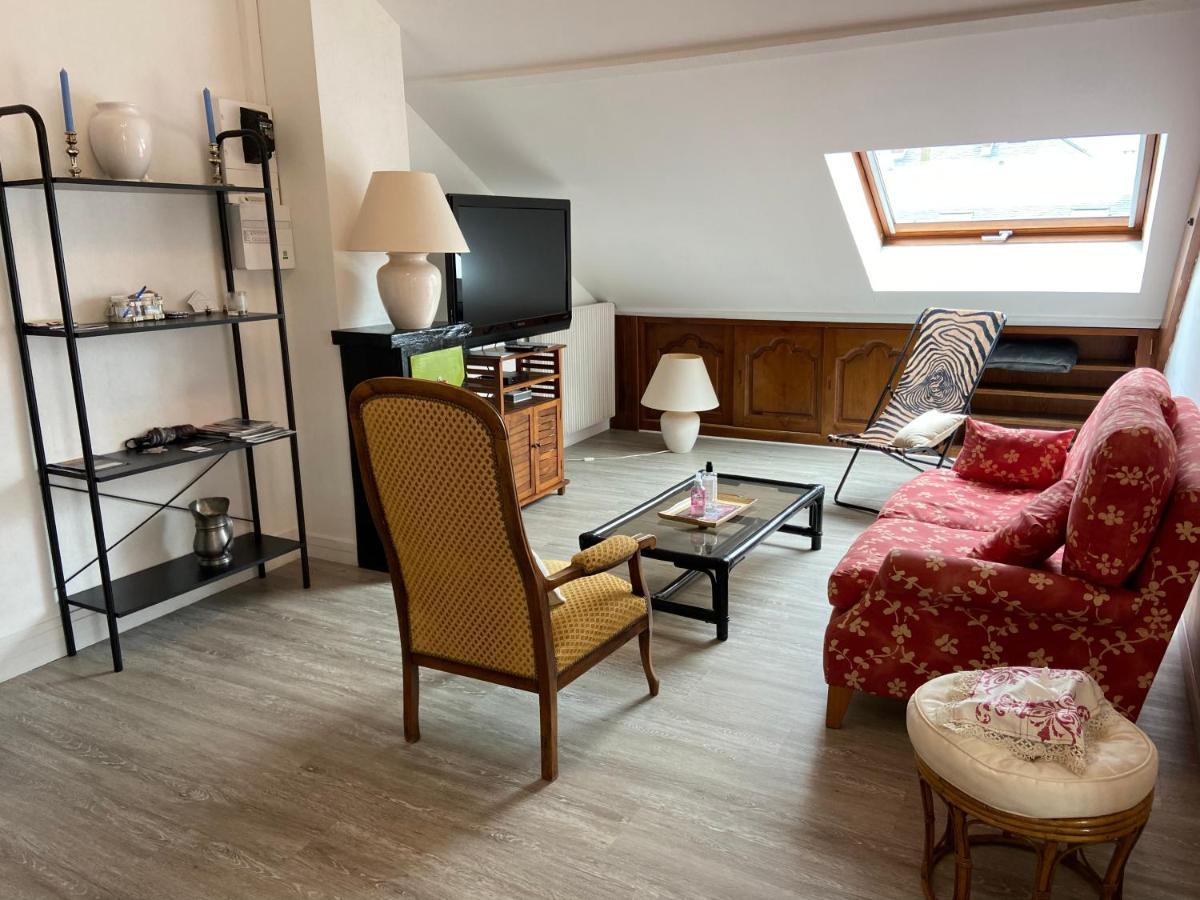 Appartement Entier En Residence Centre Ville Vendôme Eksteriør bilde